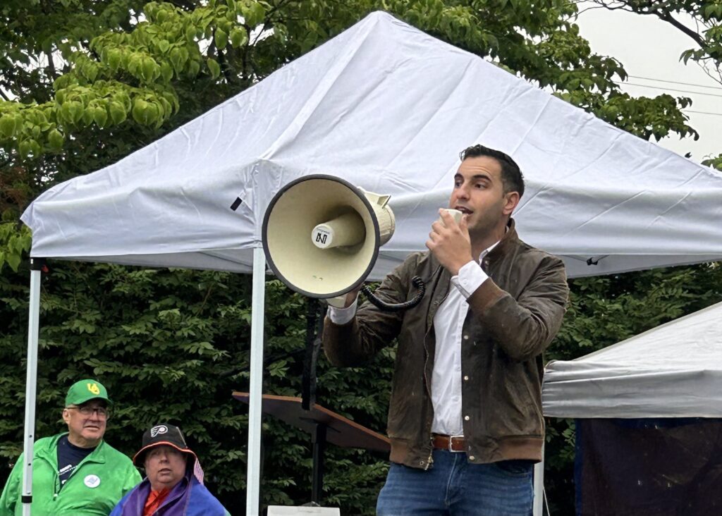 Dems challenging Bucks’s DA and sheriff blast ICE policy at protest